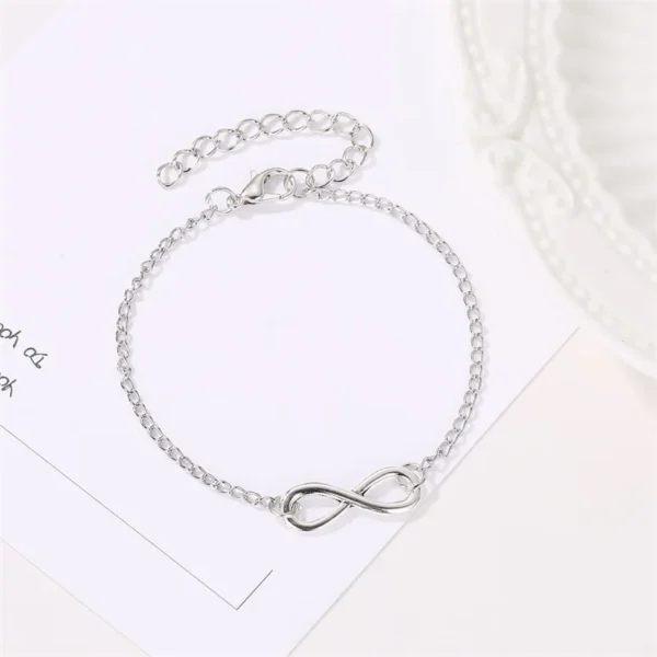 ⁦بسيطة الذهبي الفضة اللون إنفينيتي سوار للنساء عدد 8 Charms أساور أساور موضة غير عادية مجوهرات الحفلات LoverGift⁩ - الصورة ⁦3⁩