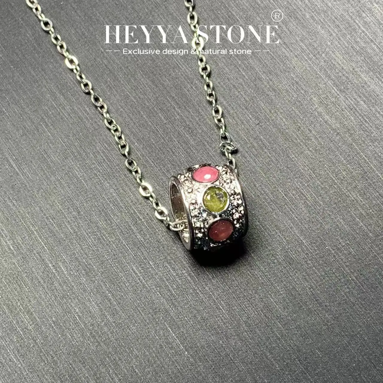 التورمالين الطبيعي قلادة قلادة المرأة اليشم قلادة مجوهرات هدية لوكي